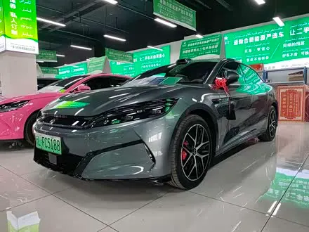 BYD HAN L 2025
