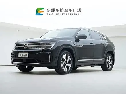 VOLKSWAGEN TERAMONT 2024