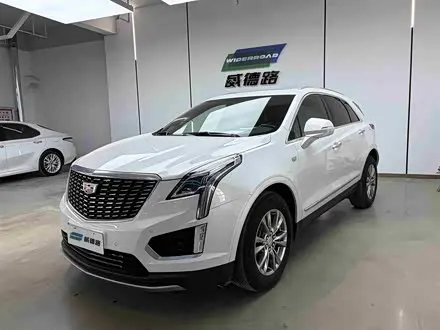 CADILLAC XT5 2021 — 62 600 км, Китай — под ключ — фото 1