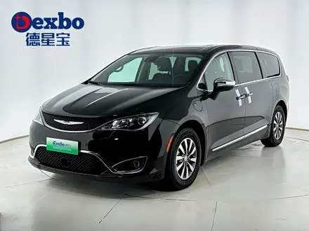 CHRYSLER GRAND VOYAGER PHEV 2019