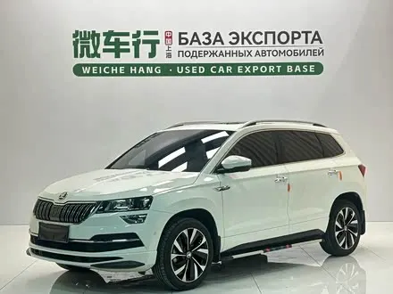 SKODA KAROQ 2022 — 30 000 км, Китай — под ключ — фото 1