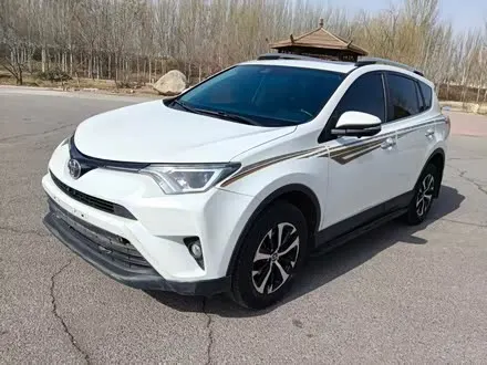 TOYOTA RAV4 — из Китая под ключ