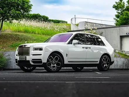 ROLLS-ROYCE CULLINAN 2018 — 3 000 км, Китай — под ключ — фото 1