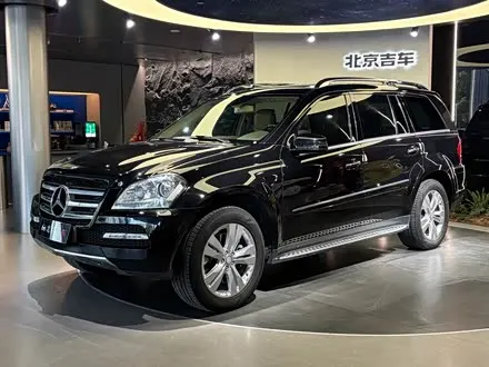MERCEDES-BENZ GL-CLASS 2011