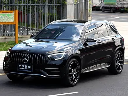 MERCEDES-BENZ GLC AMG 2020