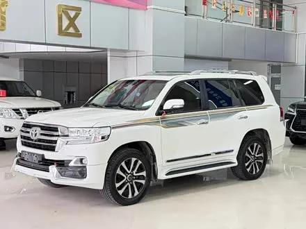TOYOTA LAND CRUISER 2020