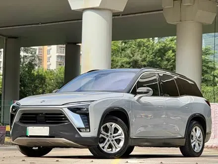 NIO ES8 2020