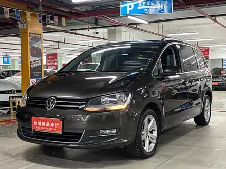 VOLKSWAGEN SHARAN 2015