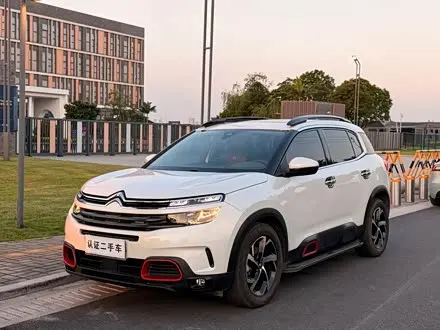 CITROEN C5 AIRCROSS 2017 — 73 000 км, Китай — под ключ — фото 1