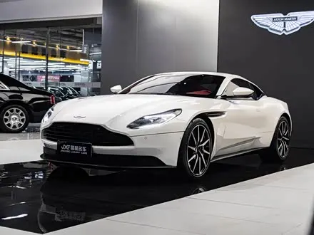 ASTON MARTIN DB11 — из Китая под ключ