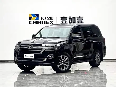 TOYOTA LAND CRUISER 2019