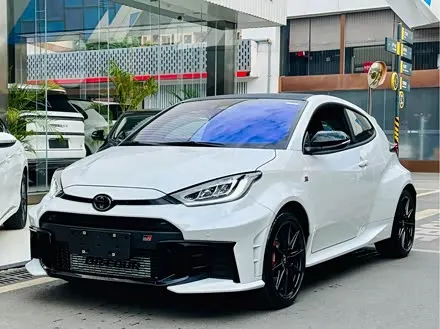 TOYOTA GR YARIS 2026