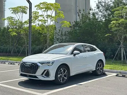 AUDI Q3 SPORTBACK 2020 — 53 000 км, Китай — под ключ — фото 1