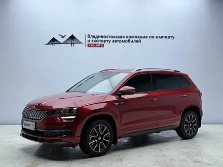 SKODA KAROQ 2022 — 59 900 км, Китай — под ключ — фото 1