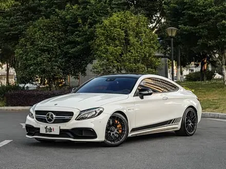 MERCEDES-BENZ C-CLASSAMG 2016