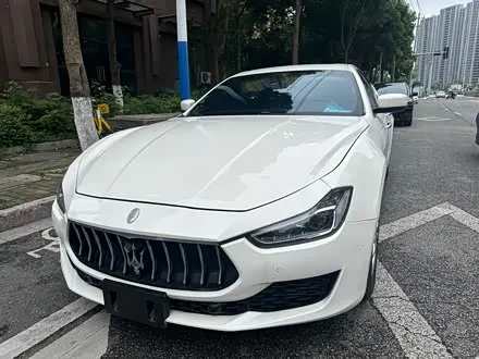 MASERATI GHIBLI 2014