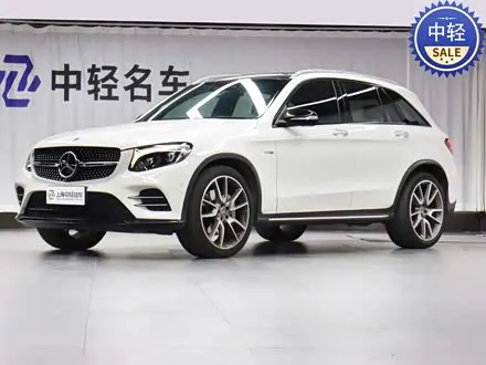 MERCEDES-BENZ GLC AMG 2017