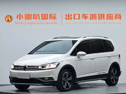 VOLKSWAGEN TOURAN 2021