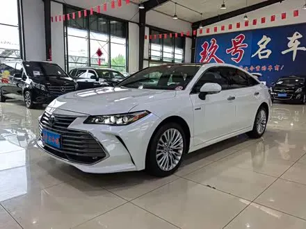 TOYOTA AVALON 2019