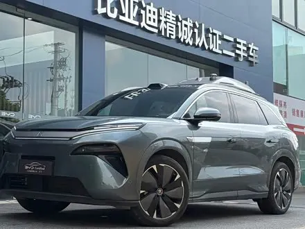 BYD TANG L 2025