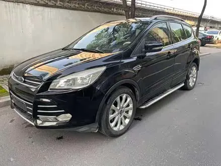 FORD KUGA 2013