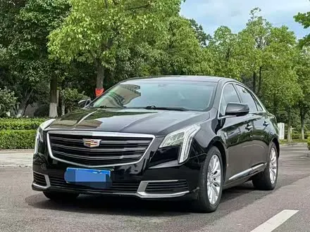CADILLAC XTS 2018 — 50 000 км, Китай — под ключ — фото 1