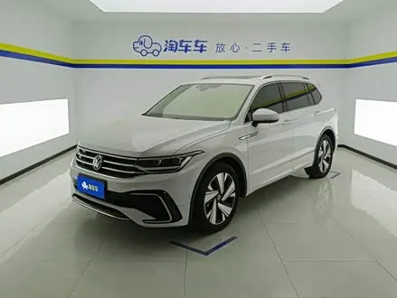 VOLKSWAGEN TIGUAN L 2023