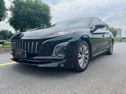 HONGQI E-QM5 2022
