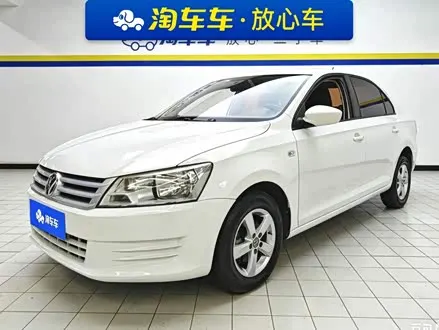 VOLKSWAGEN SANTANA 2015