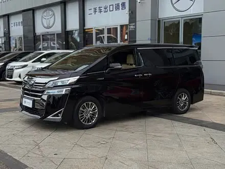 TOYOTA VELLFIRE 2019 — 89 000 км, Китай — под ключ — фото 1