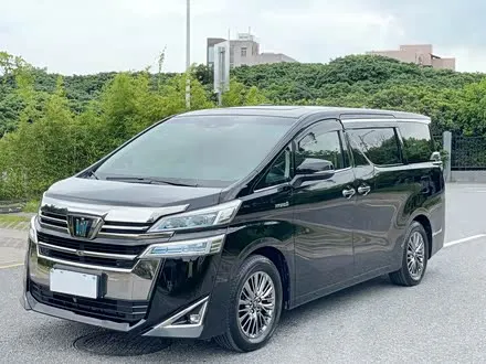TOYOTA VELLFIRE 2021