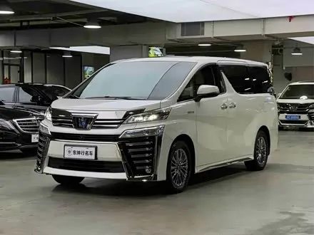 TOYOTA VELLFIRE 2021