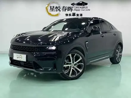 LYNK & CO 05 2022