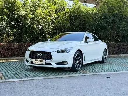 INFINITI Q60 2017 — 130 000 км, Китай — под ключ — фото 1