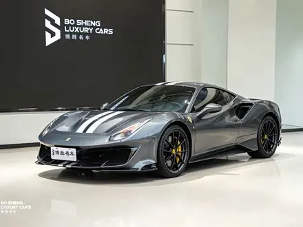FERRARI 488 2018