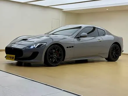MASERATI GRANTURISMO 2014