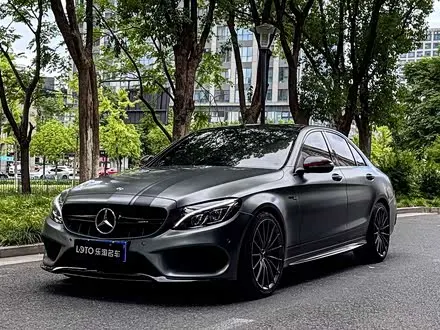 MERCEDES-BENZ C-CLASSAMG 2017