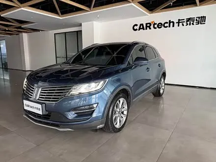 LINCOLN MKC 2017