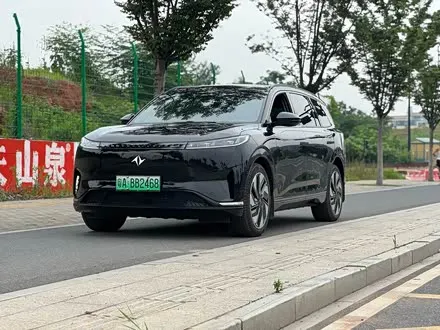 DONGFENG EΠ008 — из Китая под ключ
