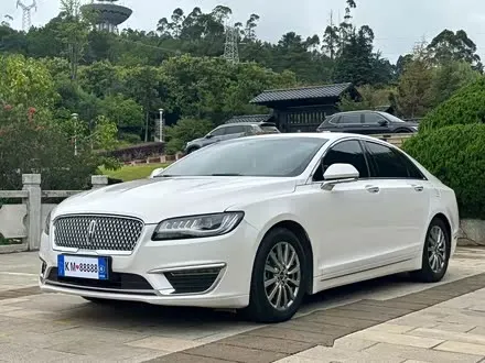 LINCOLN MKZ 2019 — 85 000 км, Китай — под ключ — фото 1