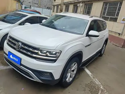 VOLKSWAGEN TERAMONT 2017