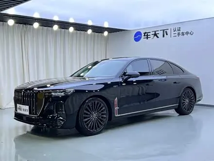 HONGQI H9 2025