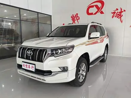TOYOTA PRADO 2019