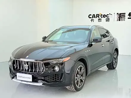 MASERATI LEVANTE 2016 — 90 000 км, Китай — под ключ — фото 1