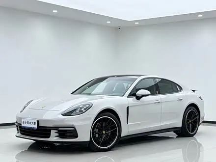 PORSCHE PANAMERA 2019 — 130 000 км, Китай — под ключ — фото 1