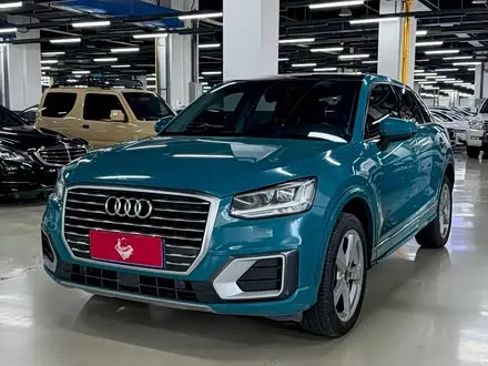 AUDI Q2L 2018 — 108 000 км, Китай — под ключ — фото 1