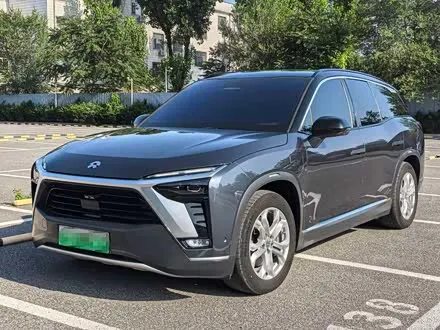 NIO ES8 2022