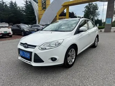 FORD FOCUS 2012
