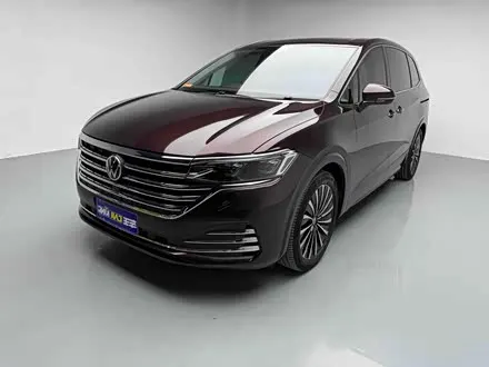 VOLKSWAGEN VILORAN 2022