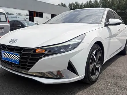 HYUNDAI ELANTRA 2022